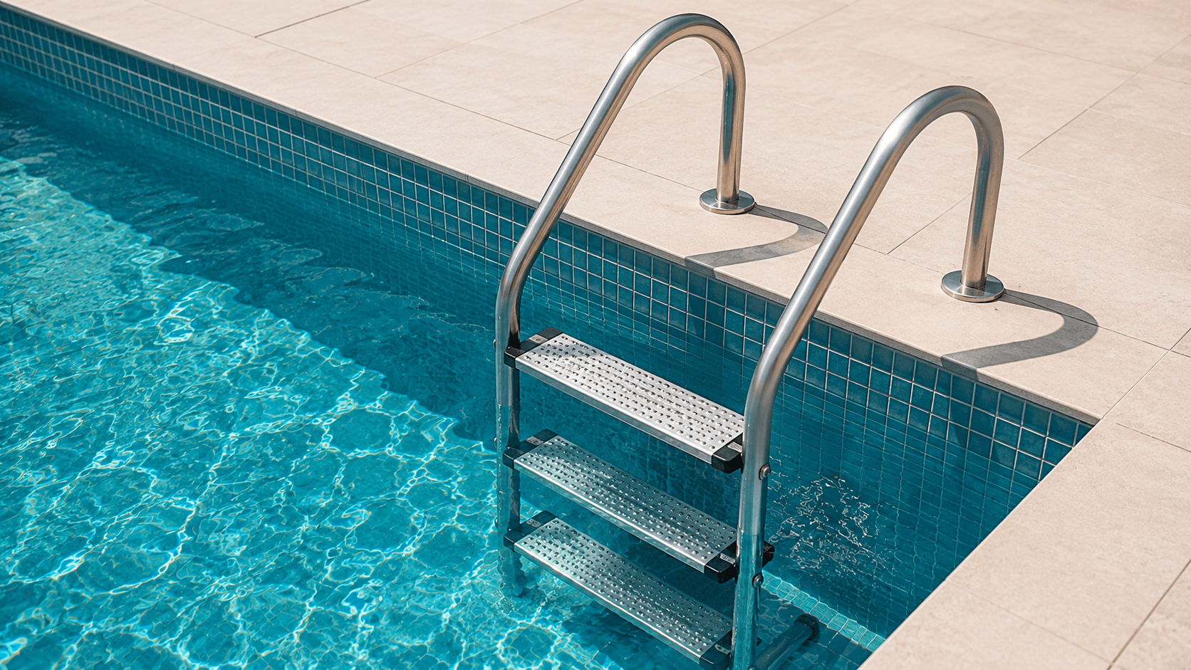 Escadas para piscina